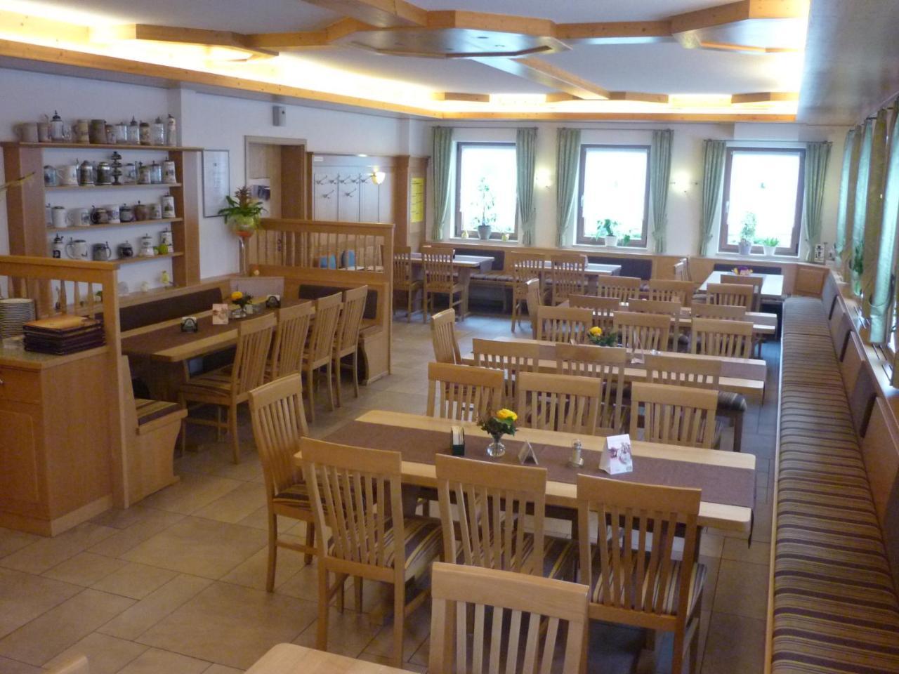 诺伊霍夫安德泽恩 Zenntaler Hof酒店 外观 照片